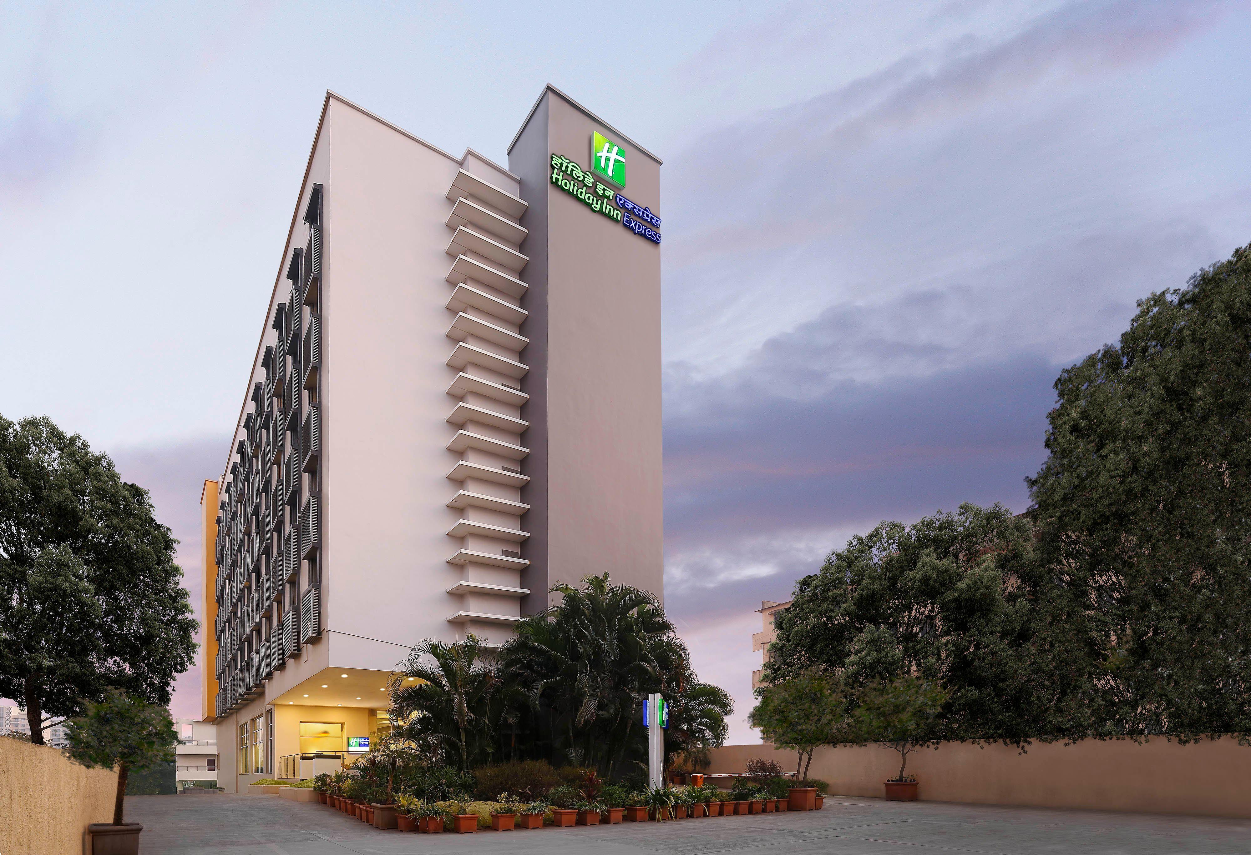 Pimpri-Chinchwad Holiday Inn Express Pune Hinjewadi By Ihg מראה חיצוני תמונה